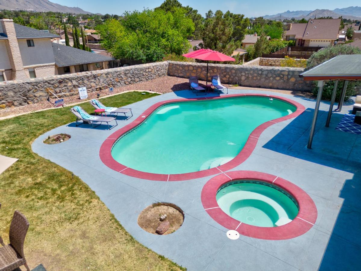 Home With Mountain View/Pool/Tub El Paso Exteriör bild