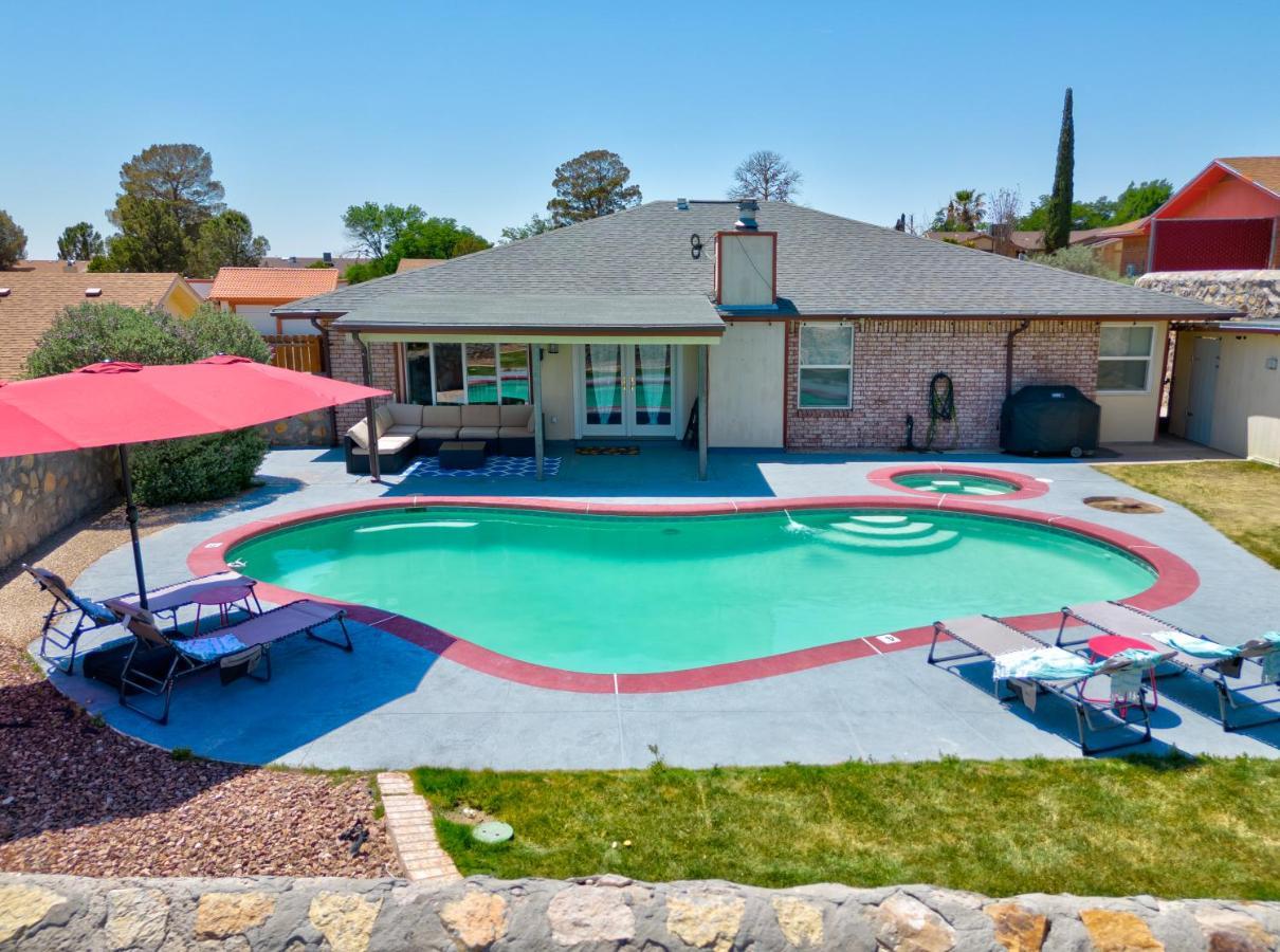 Home With Mountain View/Pool/Tub El Paso Exteriör bild