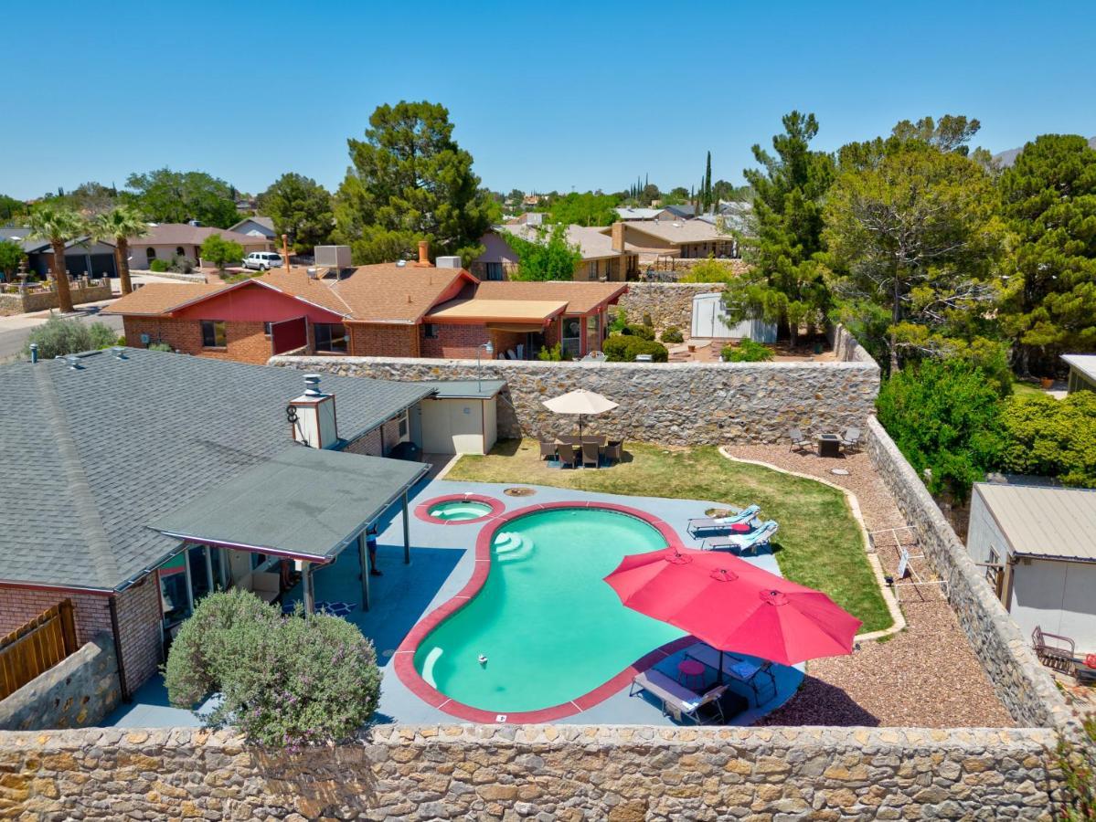 Home With Mountain View/Pool/Tub El Paso Exteriör bild