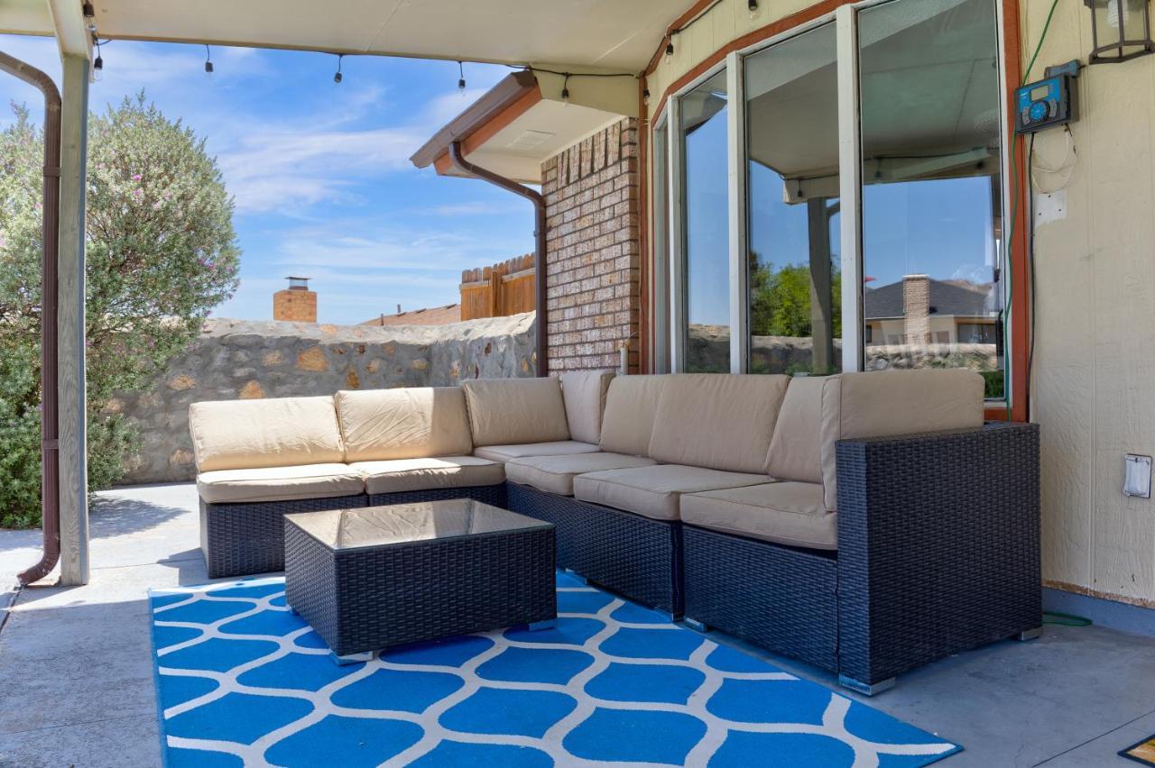 Home With Mountain View/Pool/Tub El Paso Exteriör bild