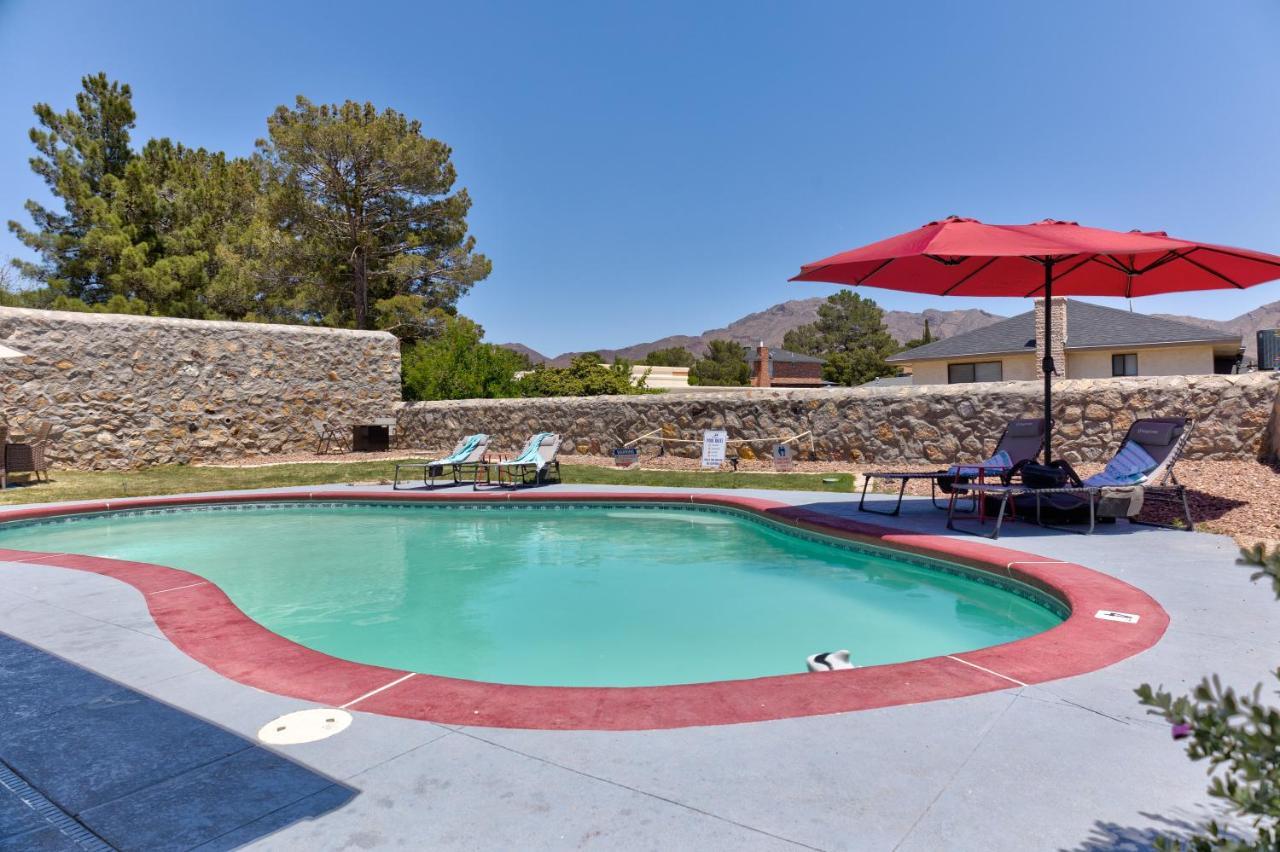 Home With Mountain View/Pool/Tub El Paso Exteriör bild